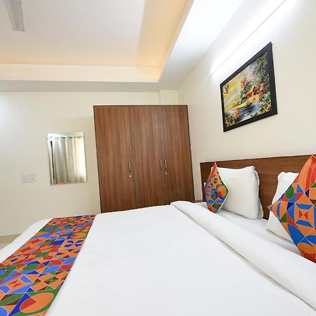 Fabhotel Indian I Gurgaon Exteriör bild