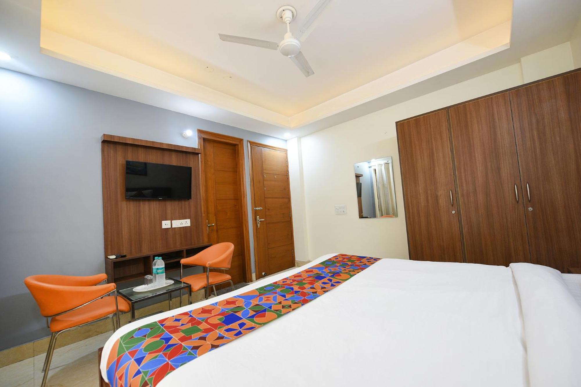 Fabhotel Indian I Gurgaon Exteriör bild