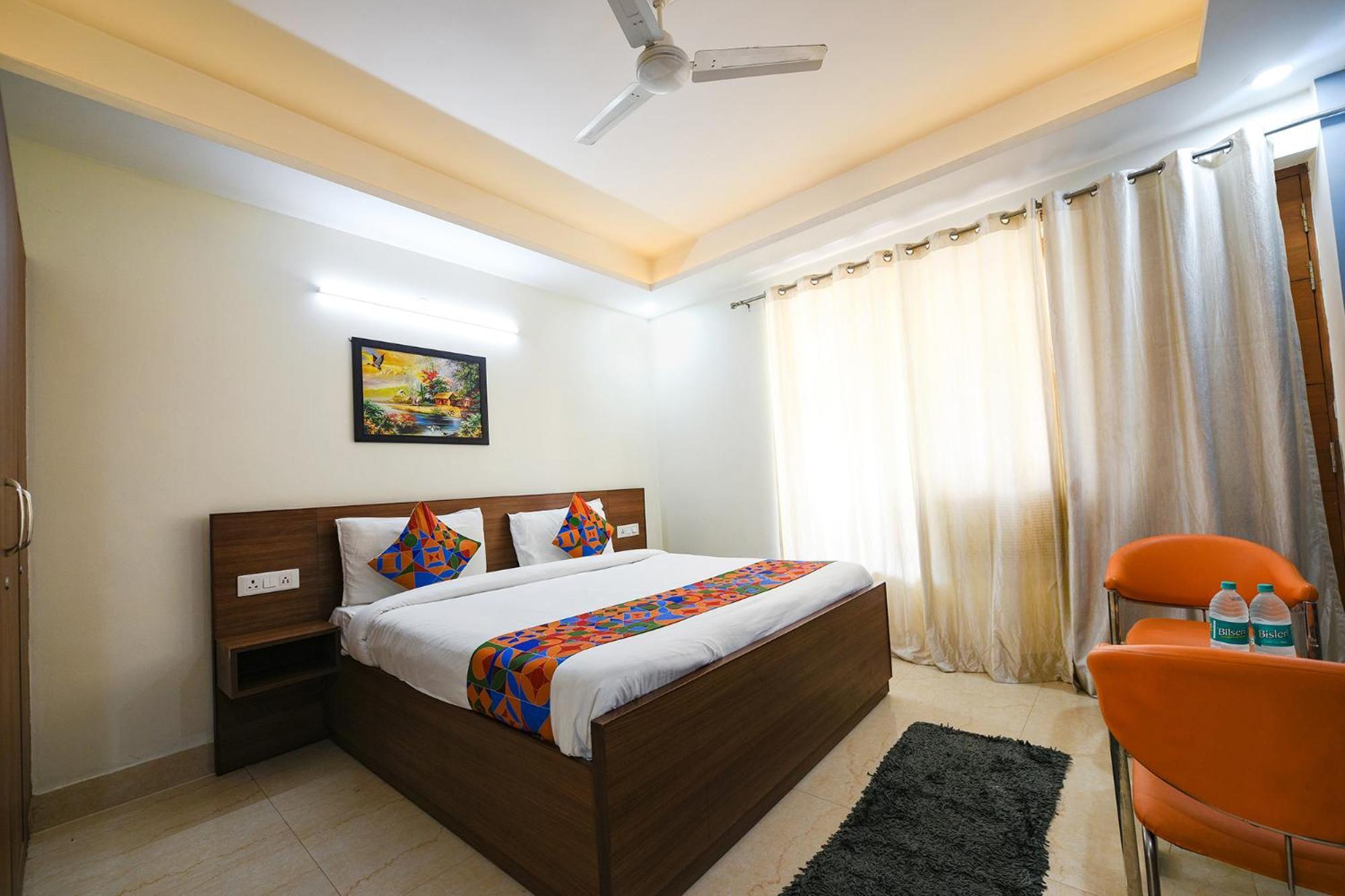 Fabhotel Indian I Gurgaon Exteriör bild