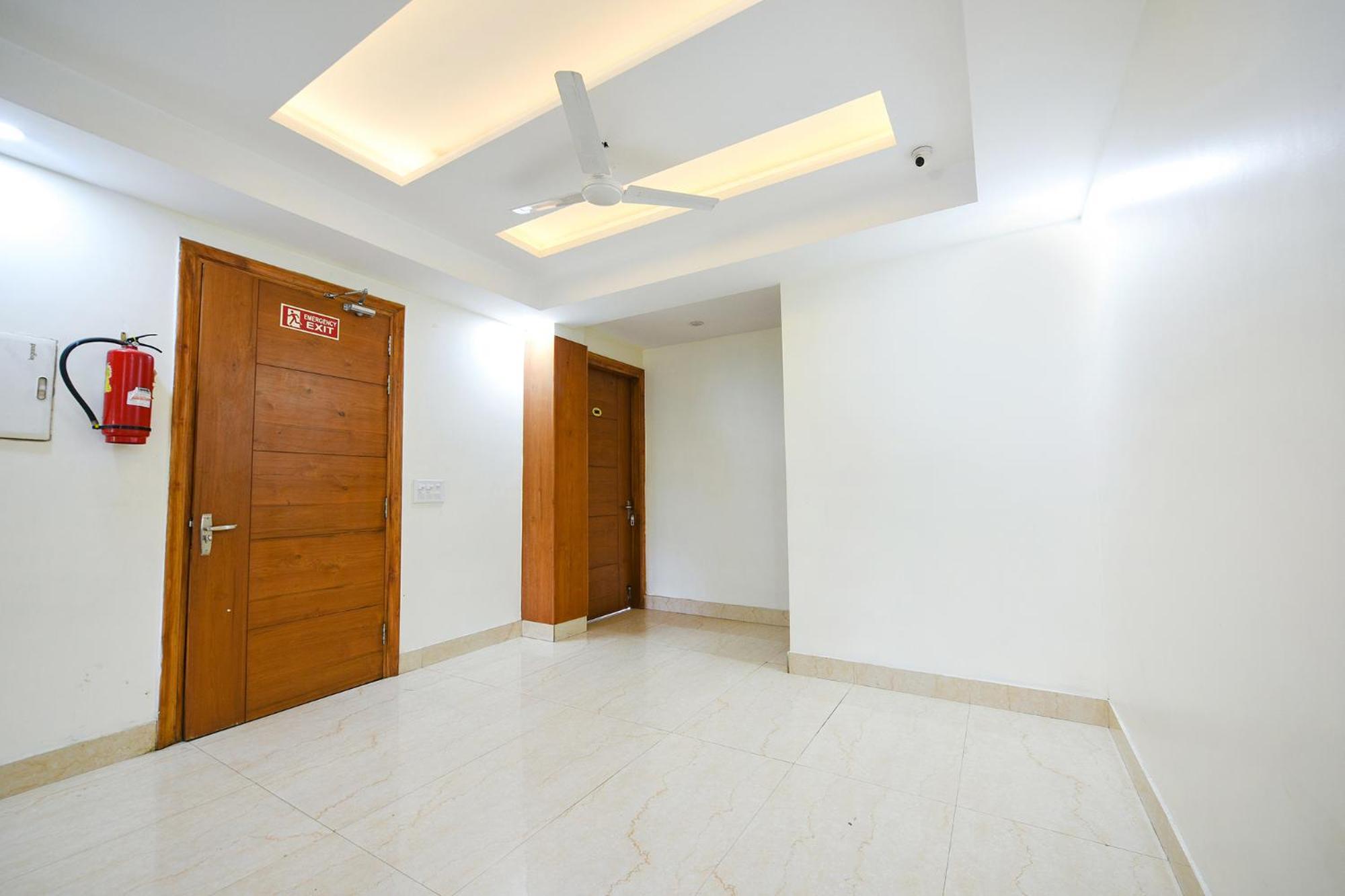 Fabhotel Indian I Gurgaon Exteriör bild